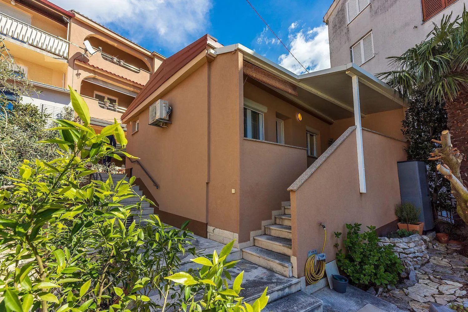 Mediterranes Apartment Nur 300 Meter Zum Sandstrand Mit Meerblick Crikvenica