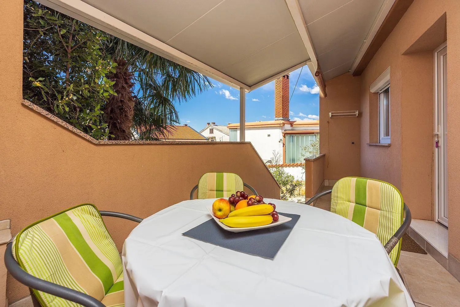 Mediterranes Apartment Nur 300 Meter Zum Sandstrand Mit Meerblick Crikvenica
